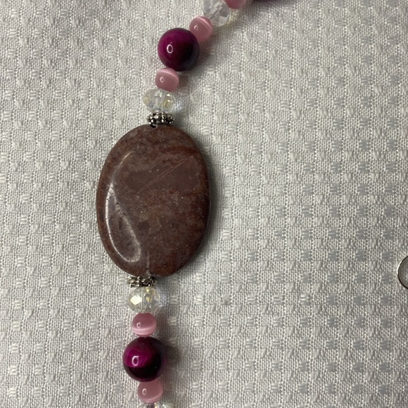 Handcrafted Brecciated Jasper and Hot Pink Tiger’s Eye Necklace Set - Picture 6 of 6